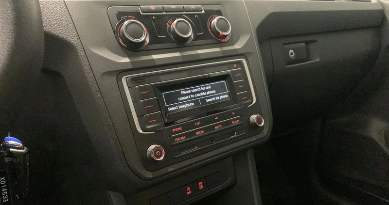Volkswagen Caddy cena 83900 przebieg: 102914, rok produkcji 2018 z Warszawa małe 232